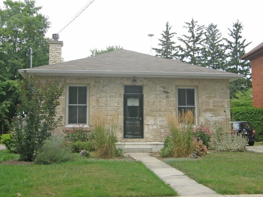 Regency Cottage Architectural Photos, Ontario