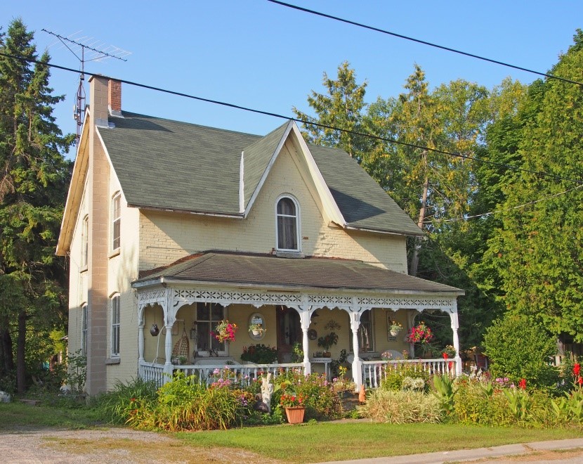 Regency Cottage Architectural Photos, Ontario