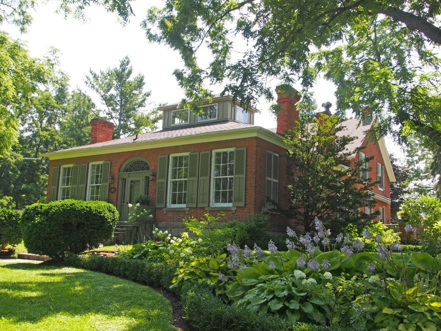 Regency Cottage Architectural Photos, Ontario